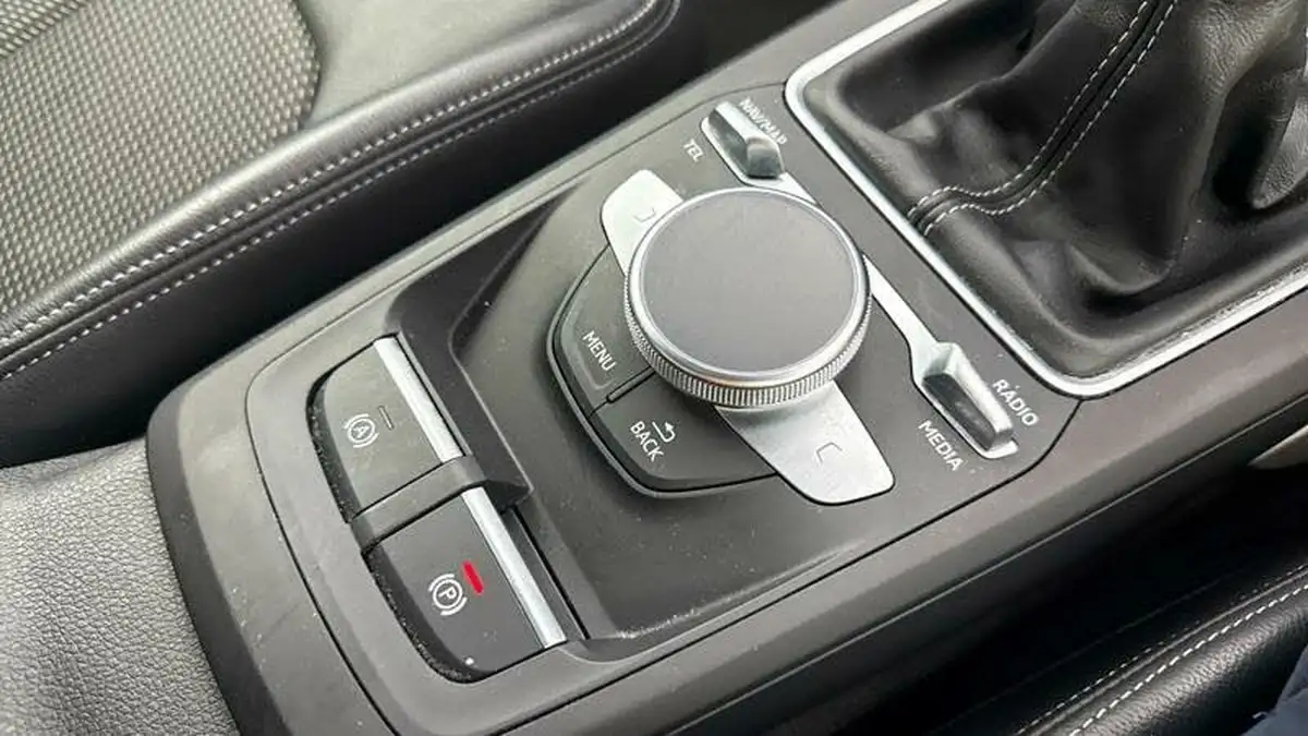 2021-audi-q2-10-30-tfsi-s-line-big-24