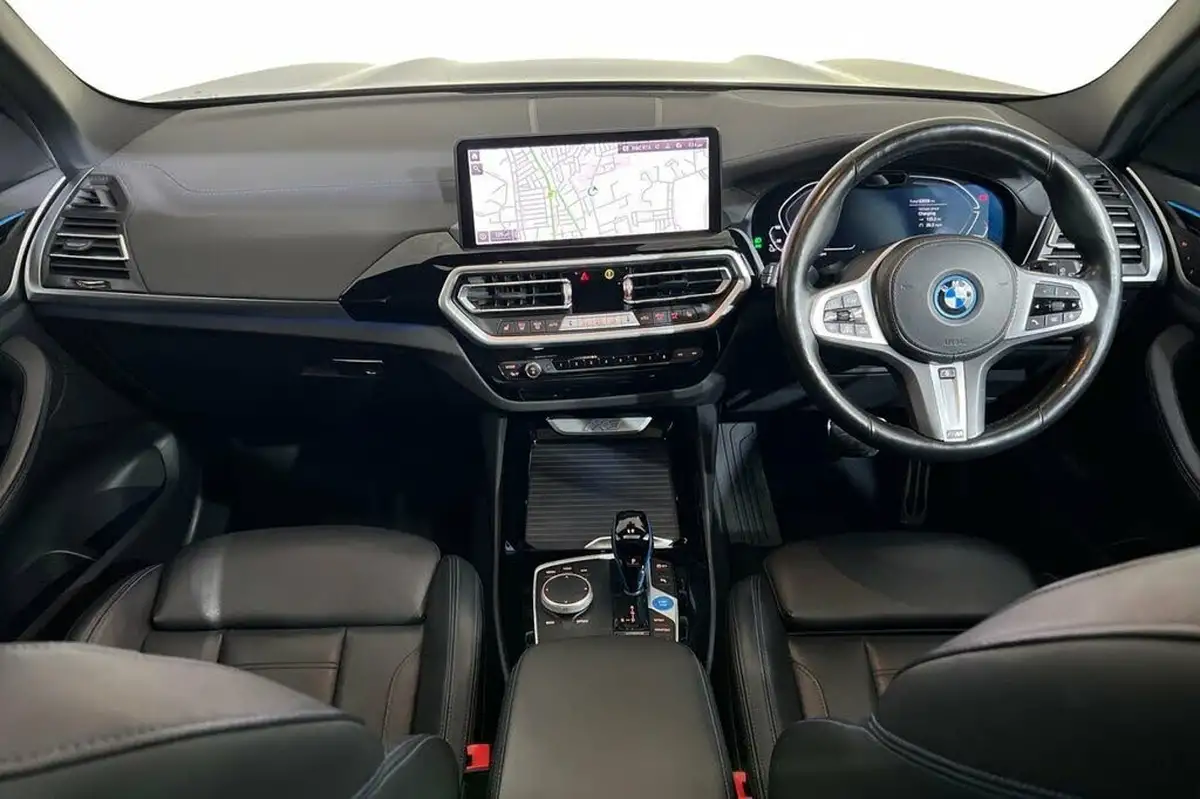 2022-bmw-ix3-e-m-sport-big-9