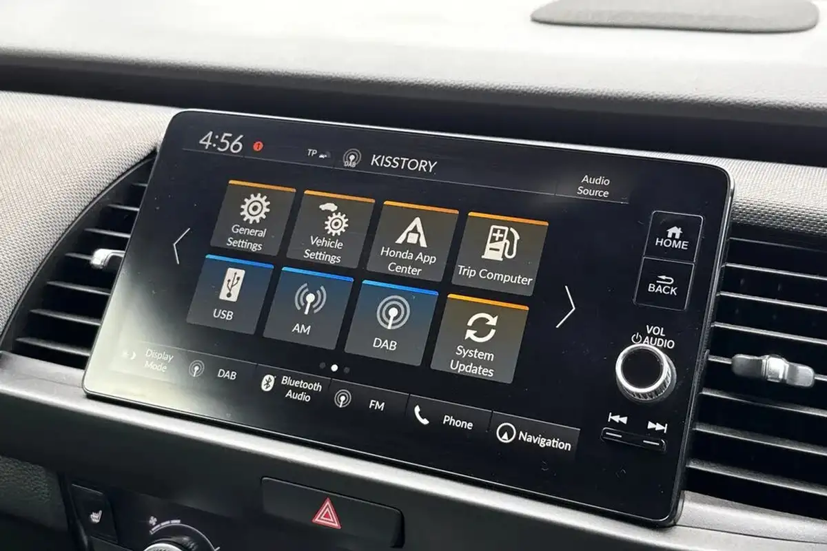 2021-honda-jazz-15-i-mmd-crosstar-ex-109ps-two-tone-big-37