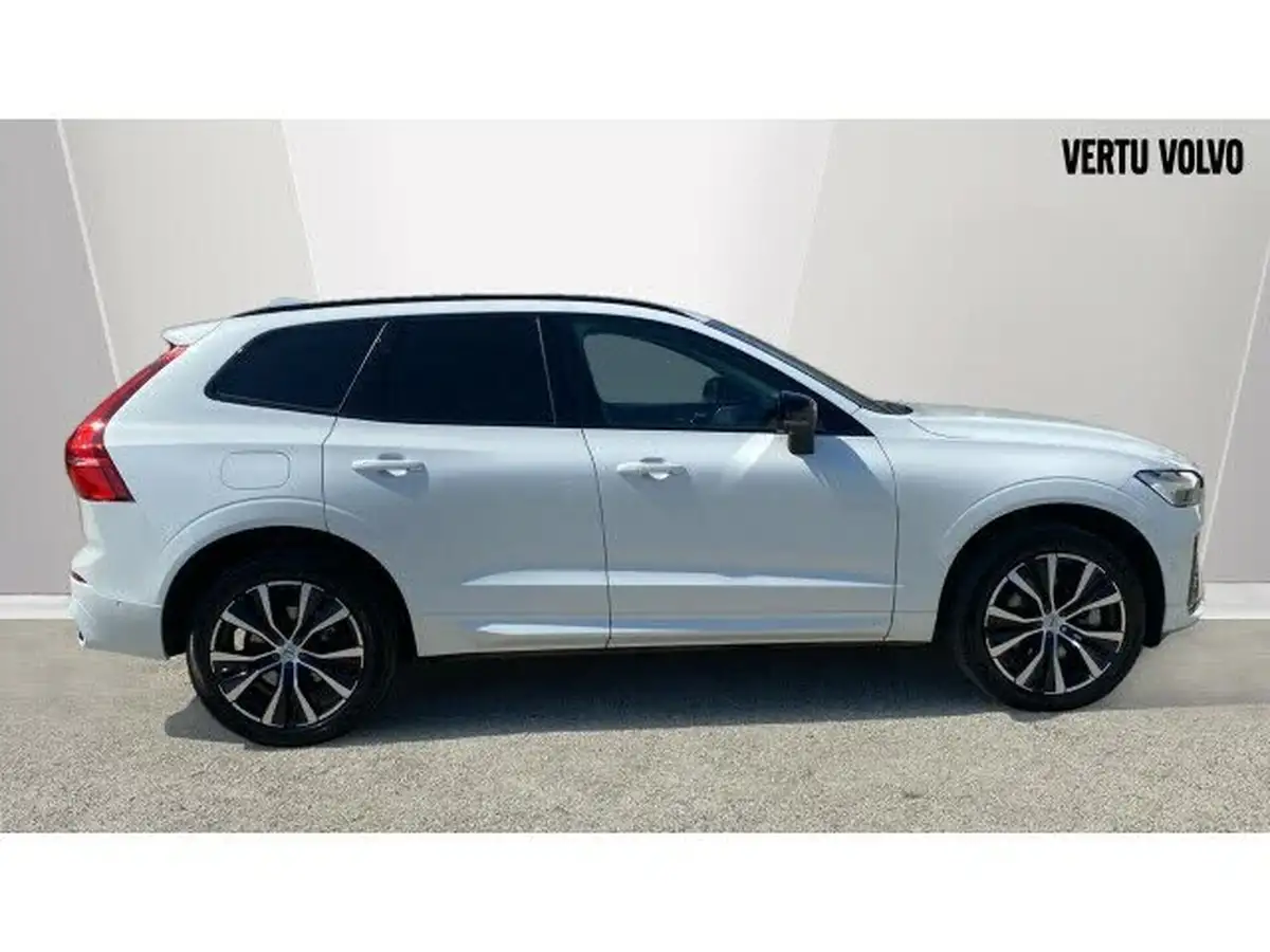 2024-volvo-xc60-20-b5-ultimate-big-2
