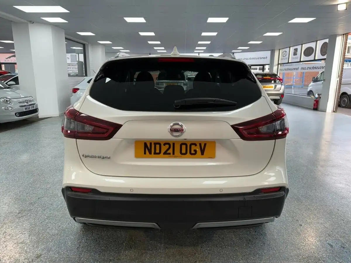 2021-nissan-qashqai-13-dig-t-n-connecta-140ps-big-14