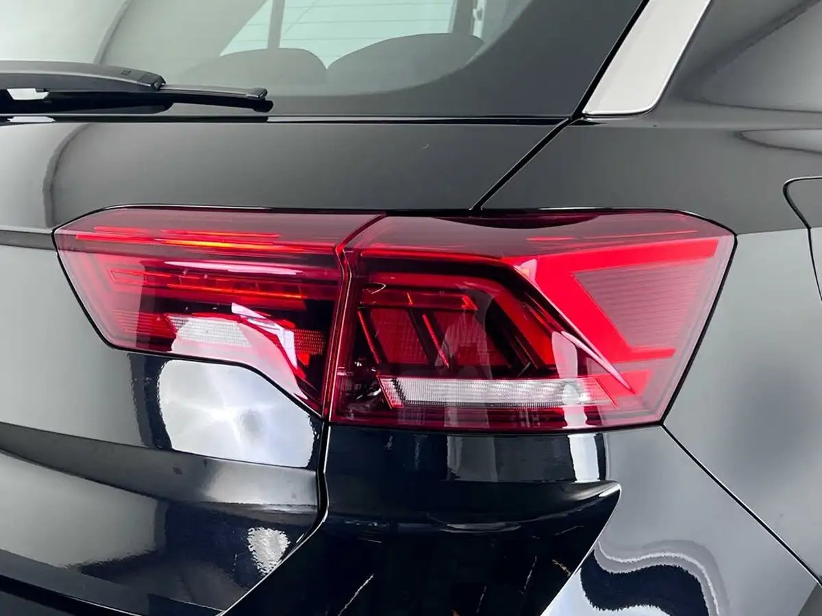 2022-volkswagen-t-roc-15-tsi-life-dsg-big-6
