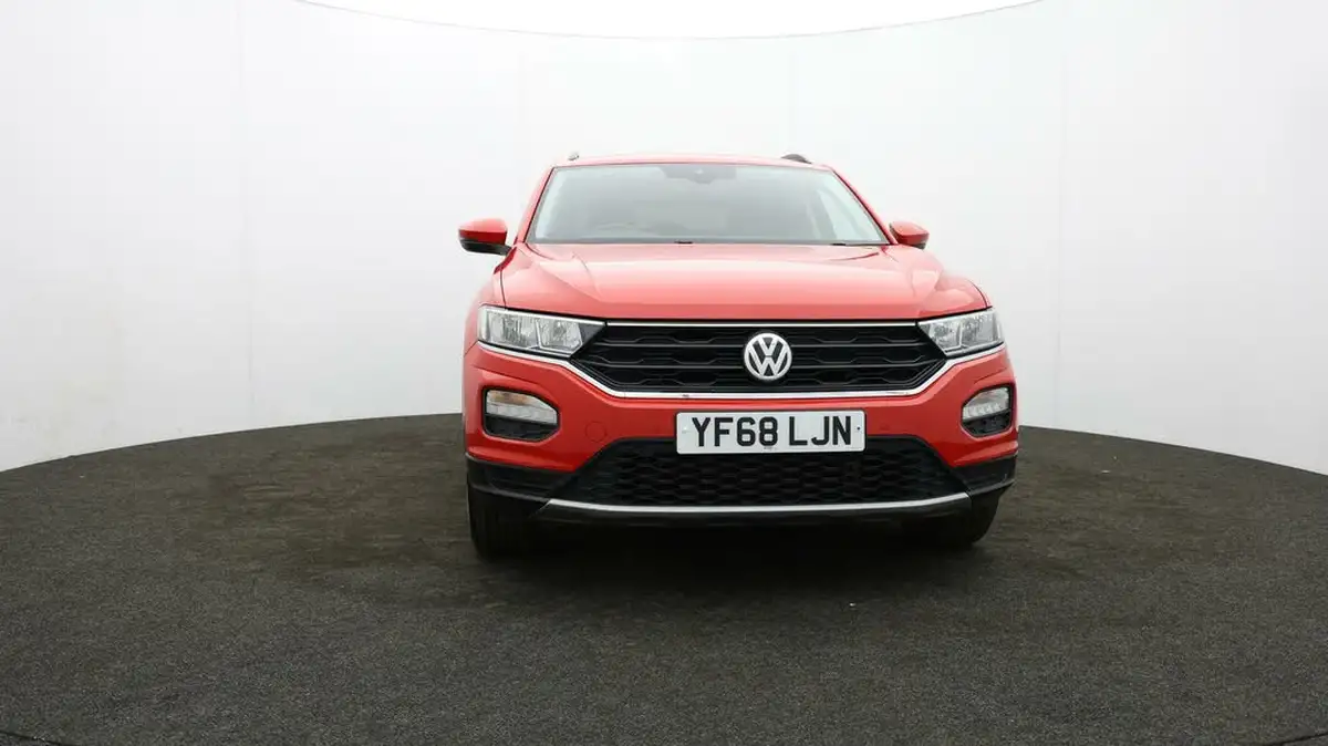 2018-volkswagen-t-roc-10-tsi-se-big-44