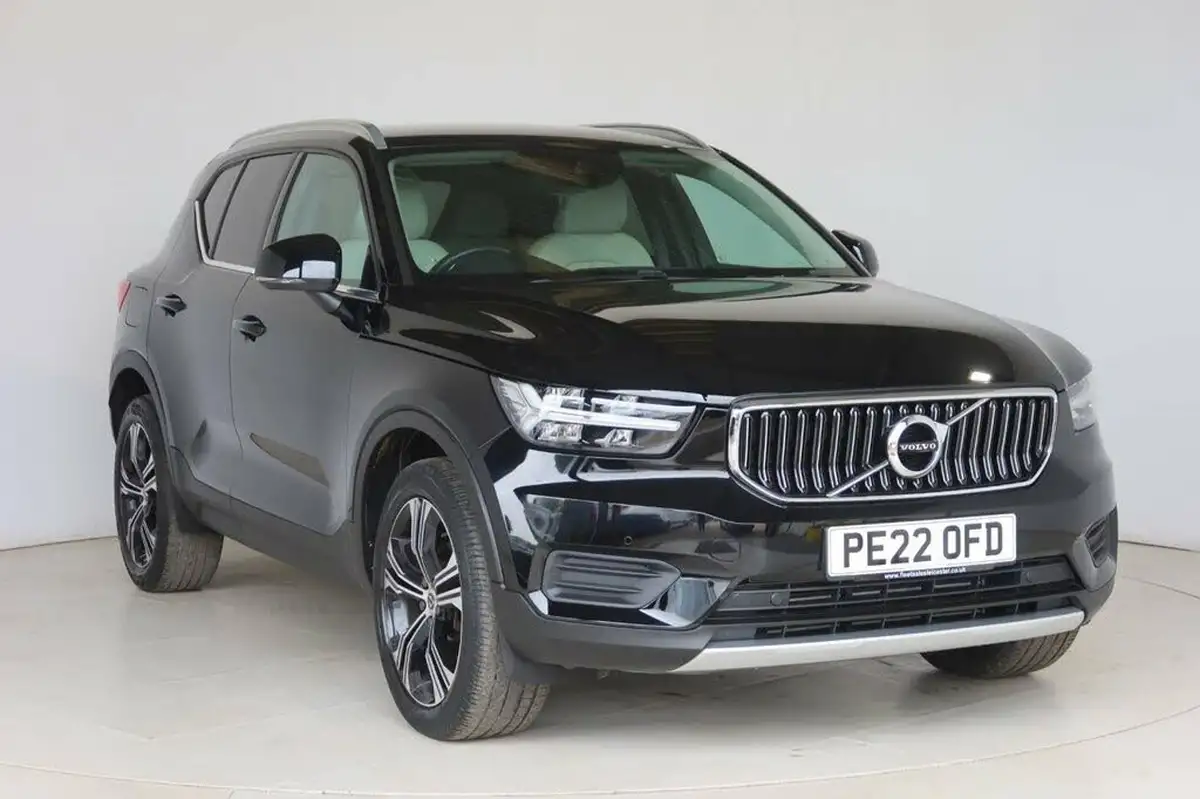 2021-volvo-xc40-15-t3-inscription-161bhp-auto-big-7