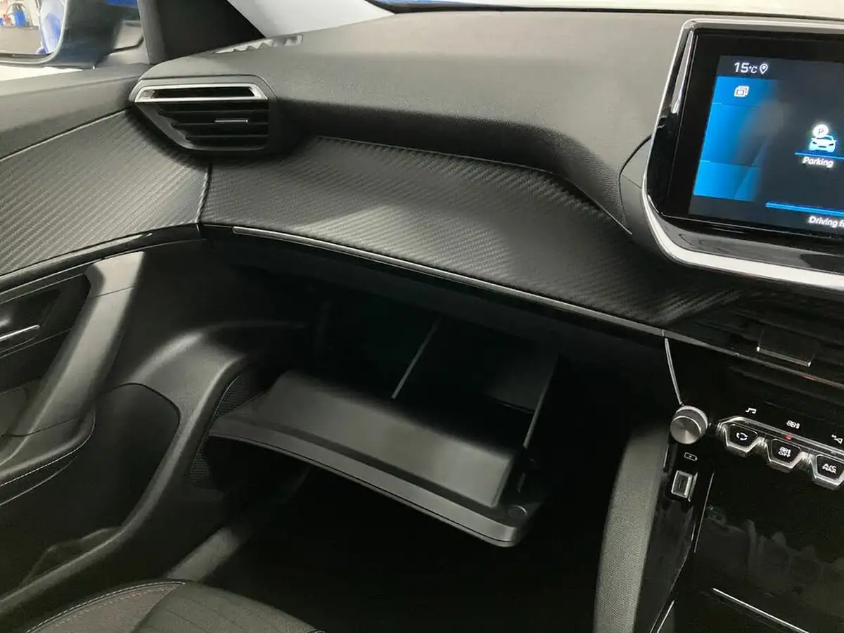 2021-peugeot-2008-suv-12-puretech-allure-premium-100bhp-big-40