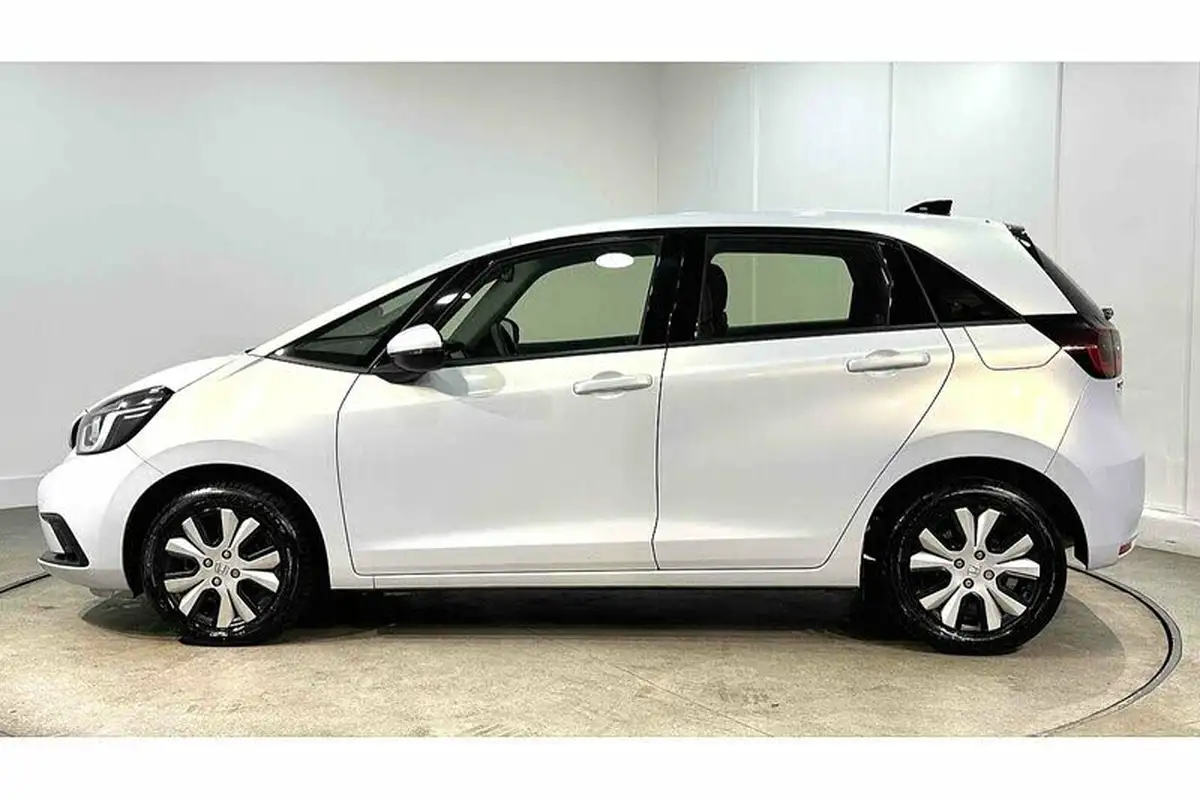 2021-honda-jazz-15-i-mmd-sr-109ps-big-5