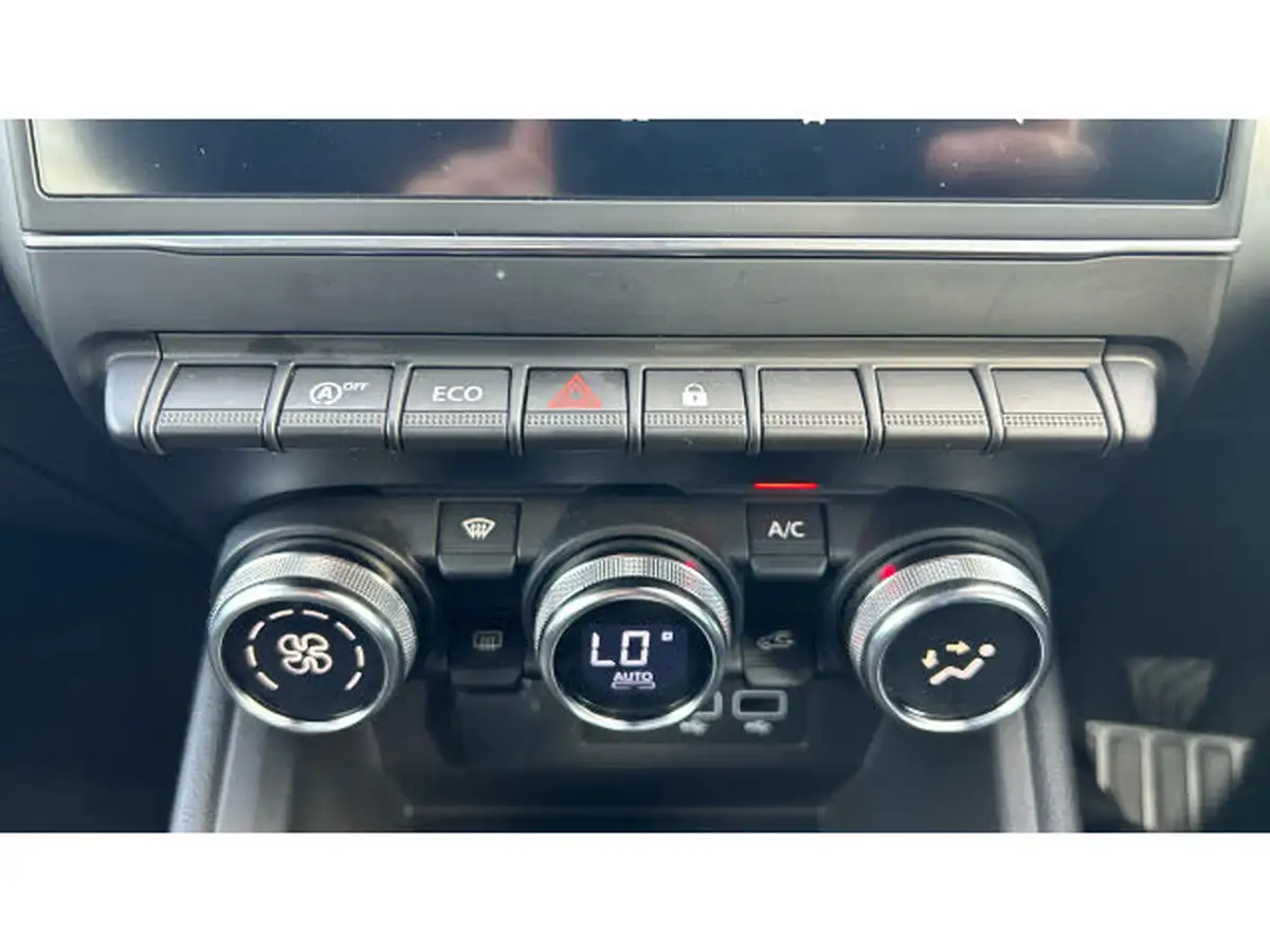 2021-renault-clio-10-tce-iconic-edition-big-29