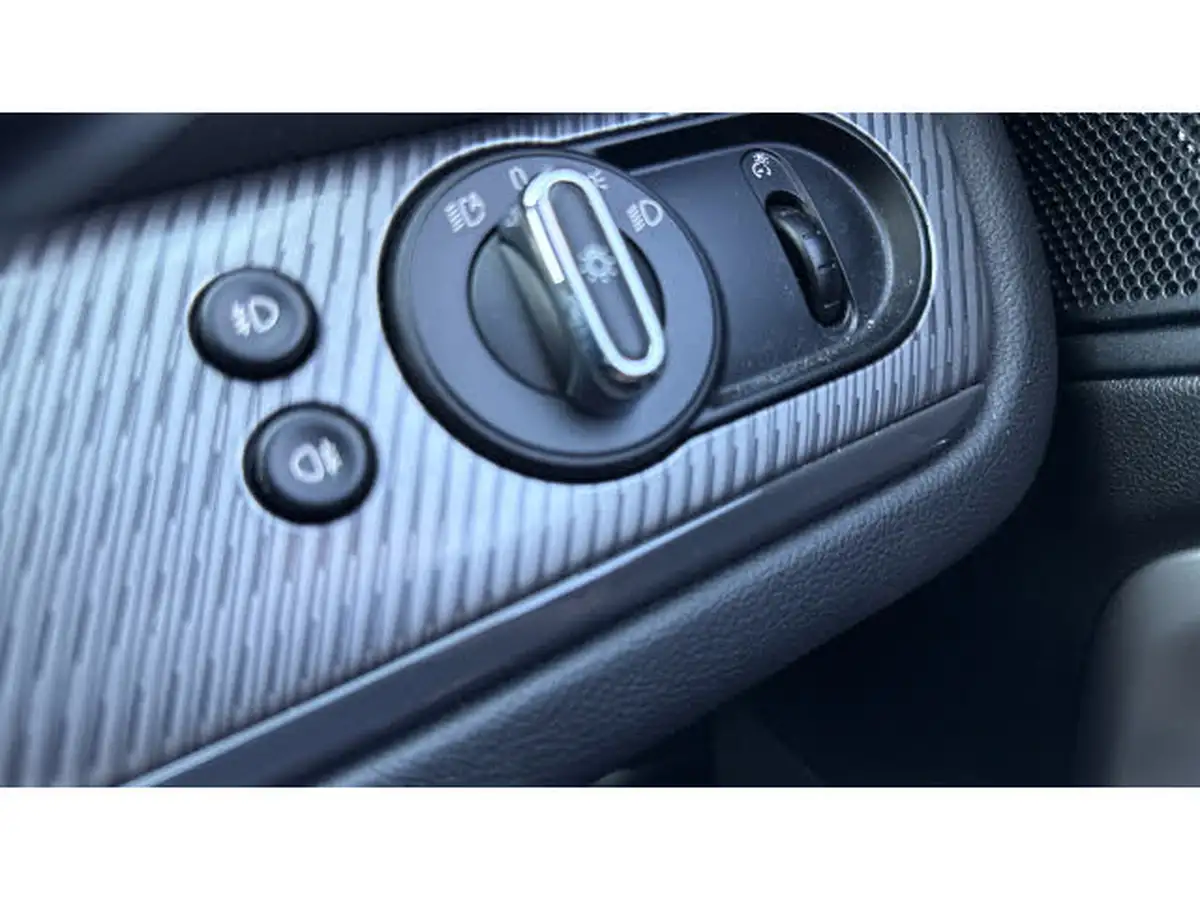 2022-mini-countryman-15-cooper-exclusive-premium-auto-big-31