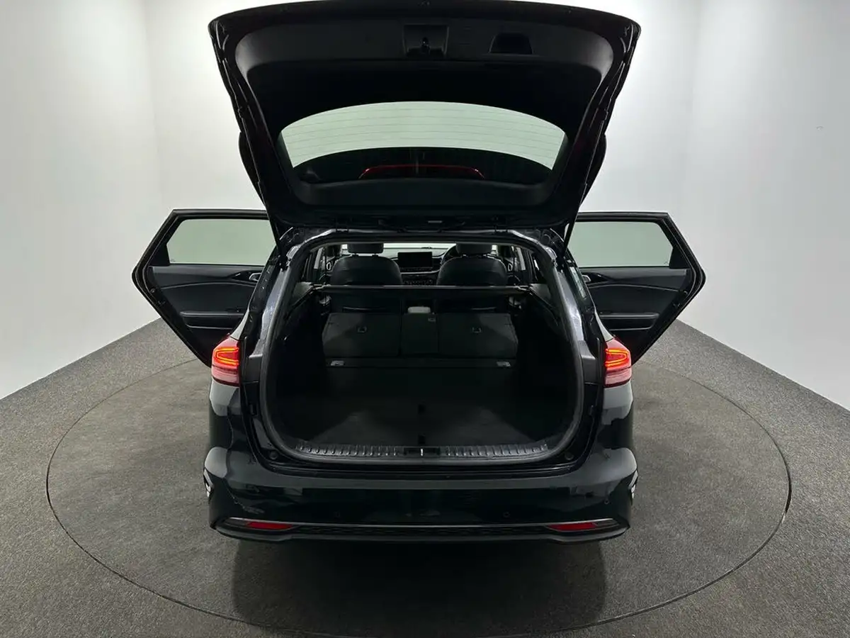 2019-kia-ceed-16crdi-3-sportswagon-big-40