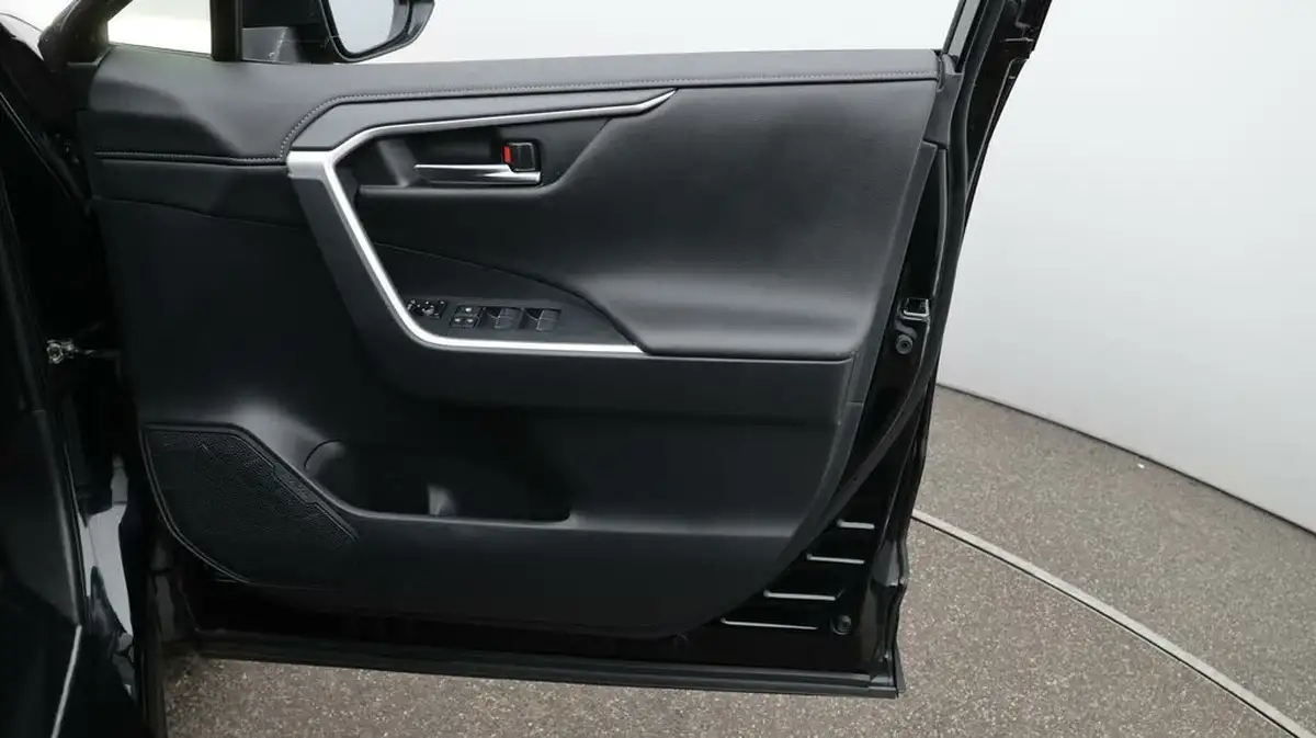 2022-toyota-rav4-25-vvt-i-black-edition-215bhp-big-15