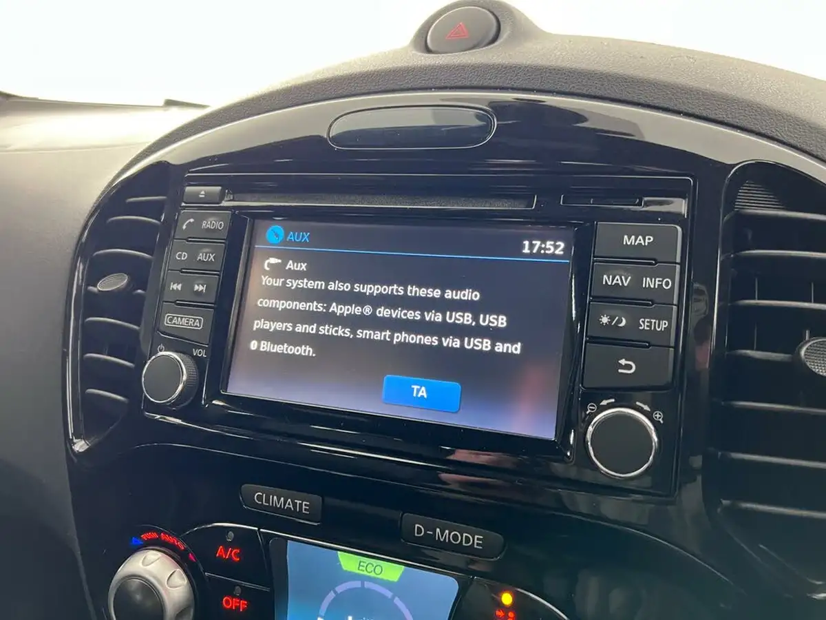 2017-nissan-juke-16-n-connecta-big-32