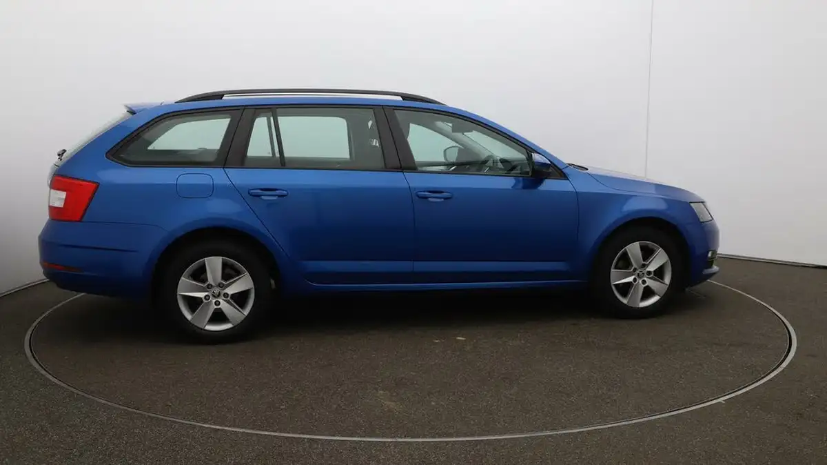 2019-skoda-octavia-10-tsi-se-estate-dsg-big-8