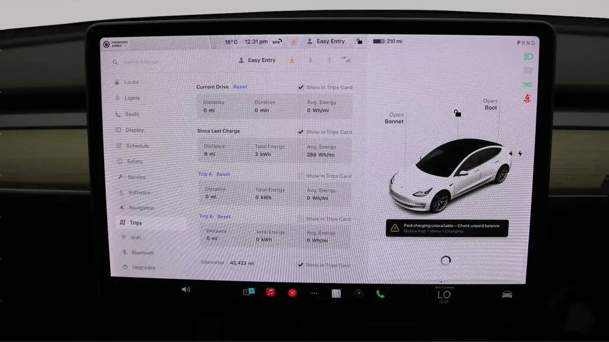 2020-tesla-model-3-e-long-range-big-9