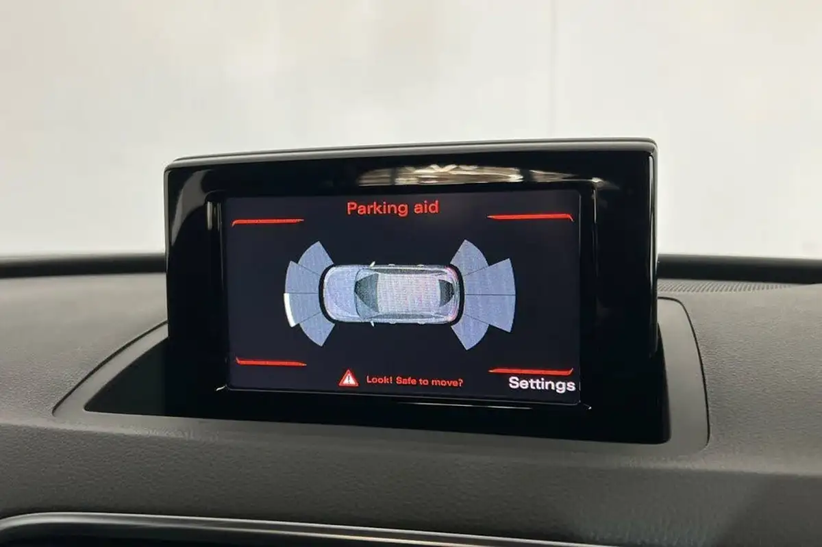 2017-audi-q3-20-tdi-quattro-s-line-edition-150ps-big-12