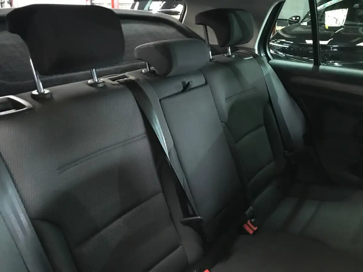 2020-volkswagen-golf-15-tsi-match-edition-130ps-hatchback-big-6