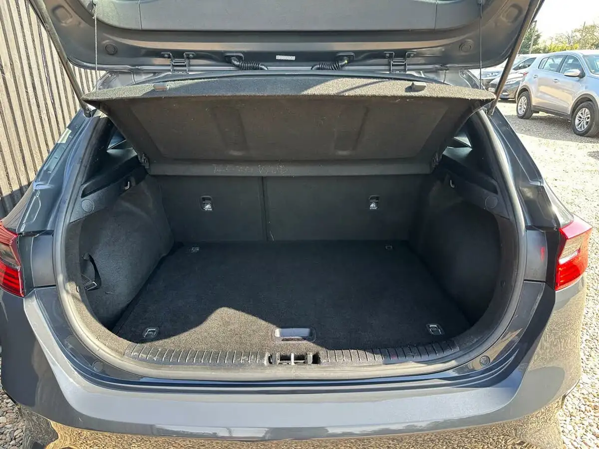 2020-kia-ceed-10-t-gdi-2-hatchback-big-7