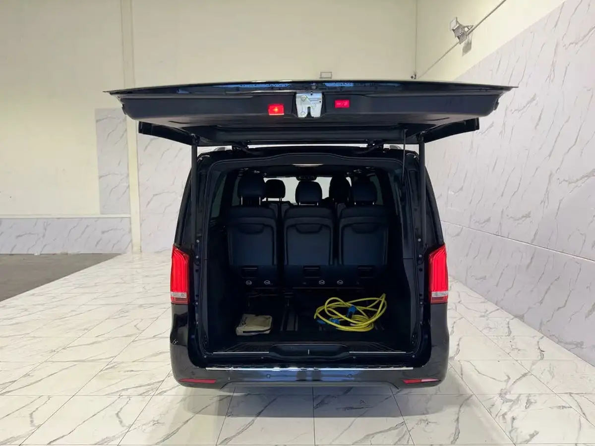 2021-mercedes-benz-eqv-e-eqv-300-sport-premium-big-7