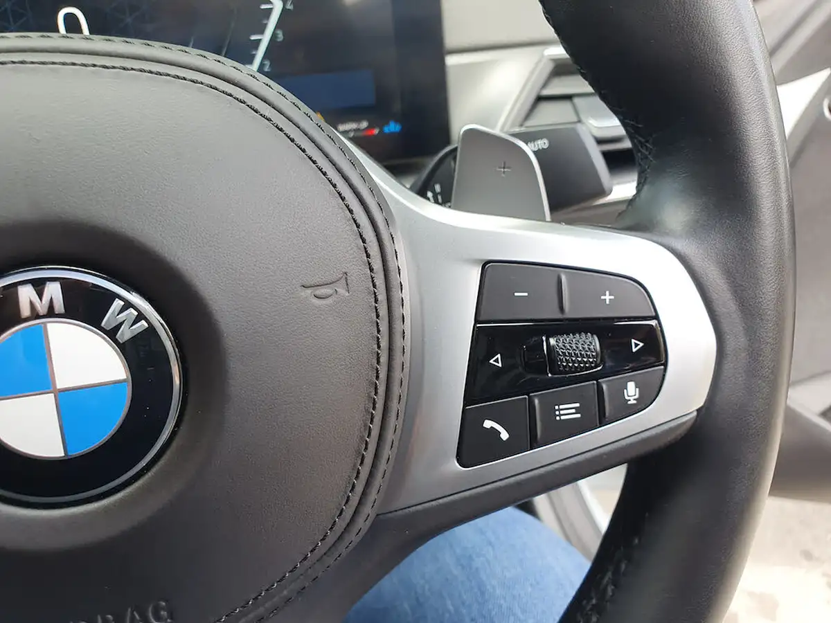 2022-bmw-2-series-30-m240i-big-39