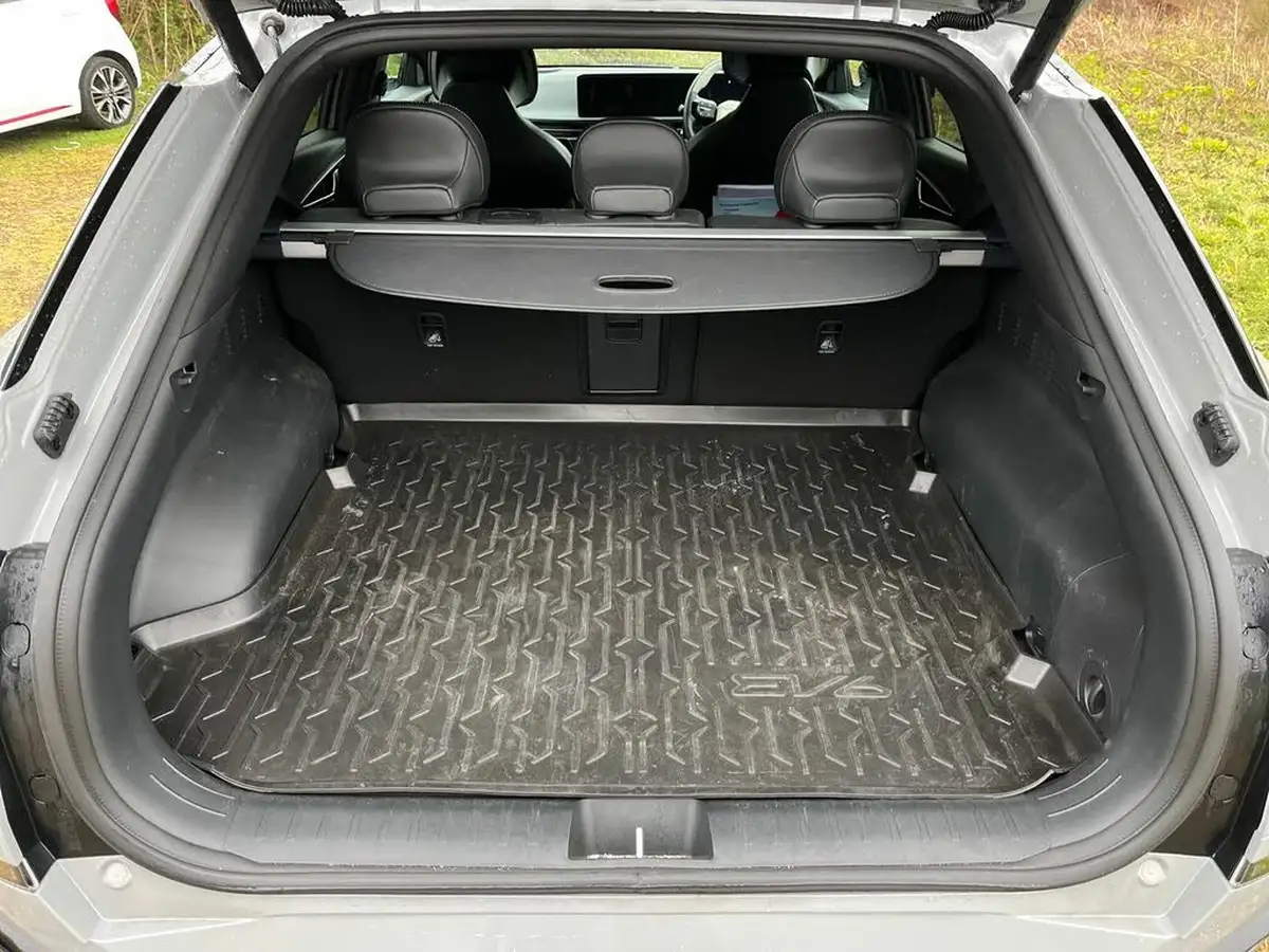 2025-kia-ev6-e-gt-line-s-320bhp-awd-840kwh-heat-pump-big-23