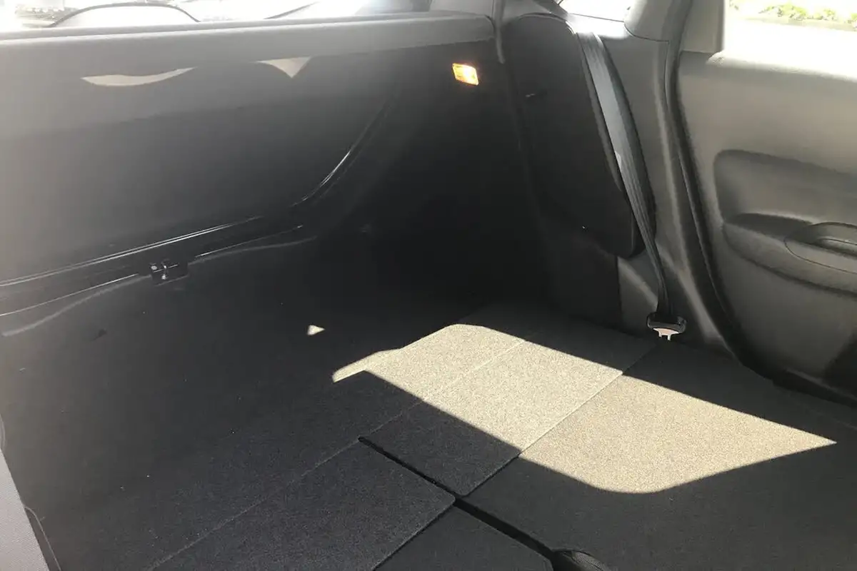 2025-honda-jazz-15-i-mmd-advance-big-25