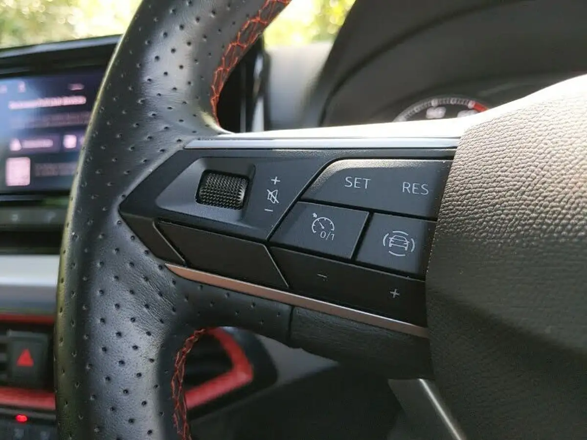 2022-seat-arona-10-tsi-fr-edition-big-15