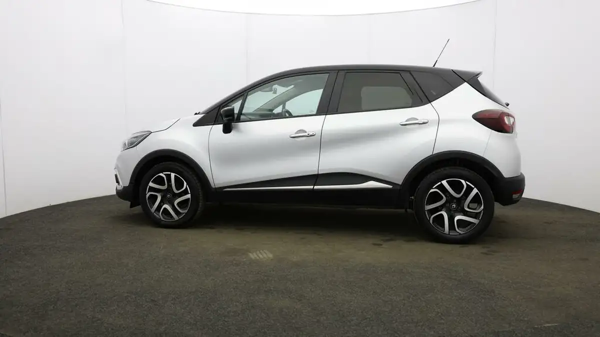 2020-renault-captur-09-tce-iconic-big-58