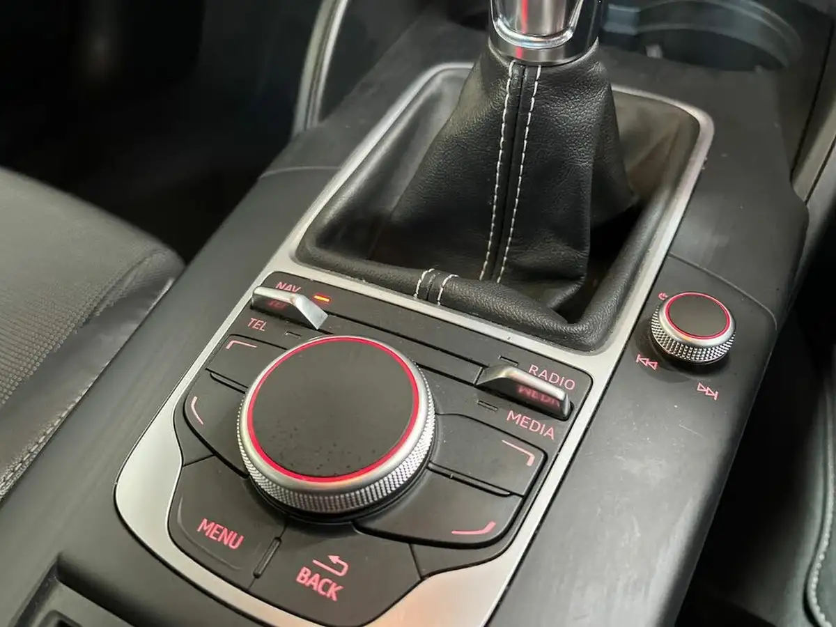 2015-audi-a3-14-tfsi-s-line-150ps-cod-ss-saloon-4d-1395cc-big-23