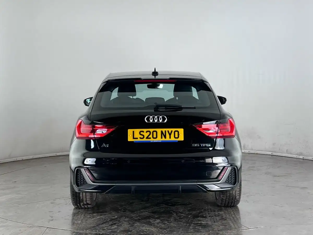 2020-audi-a1-15-35-tfsi-s-line-tronic-big-3