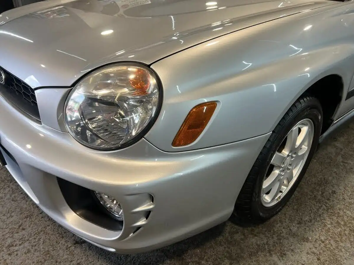 2002-subaru-impreza-20-gx-saloon-4d-auto-big-9