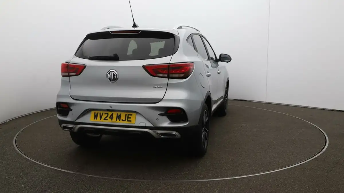 2024-mg-zs-suv-10t-gdi-exclusive-big-46