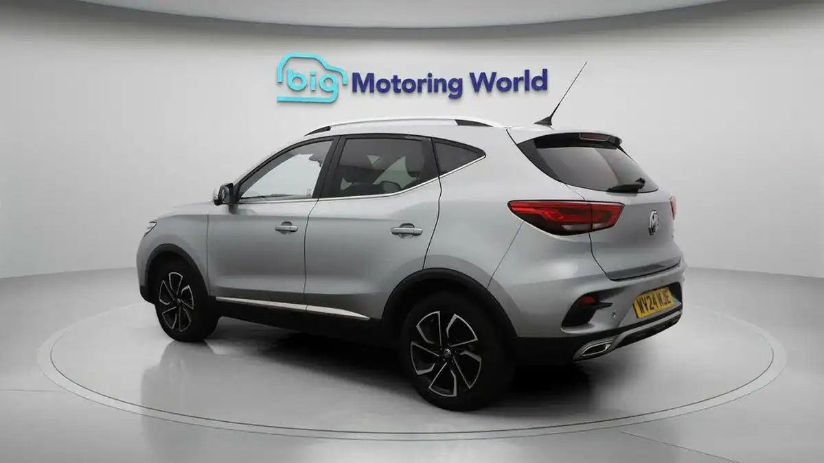 2024-mg-zs-suv-10t-gdi-exclusive-big-5