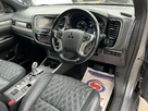 2018-mitsubishi-outlander-24-5h-phev-small-15