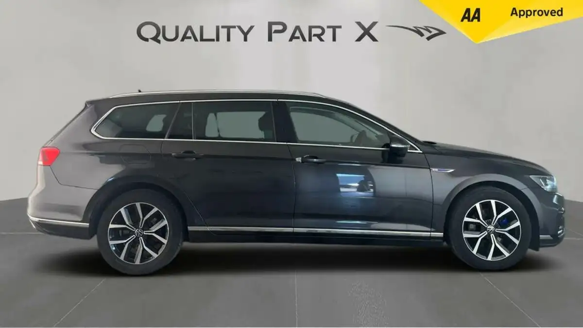 2022-volkswagen-passat-14-tsi-gte-estate-5d-big-1