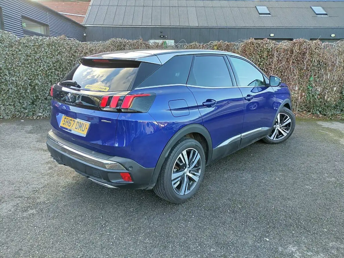 2017-peugeot-3008-suv-16-bluehdi-gt-line-big-8