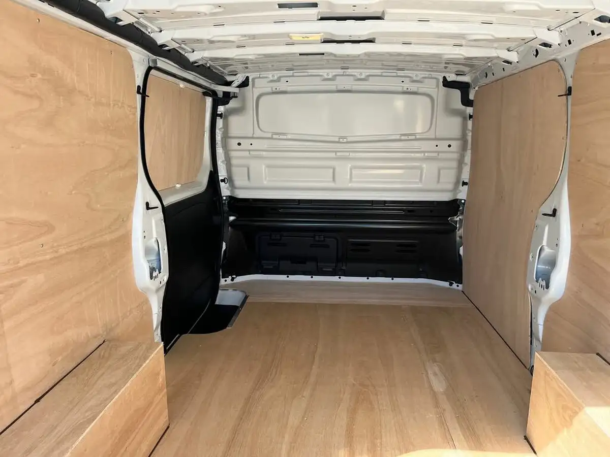 2024-renault-trafic-20dci-ll30-130-advance-panel-big-9