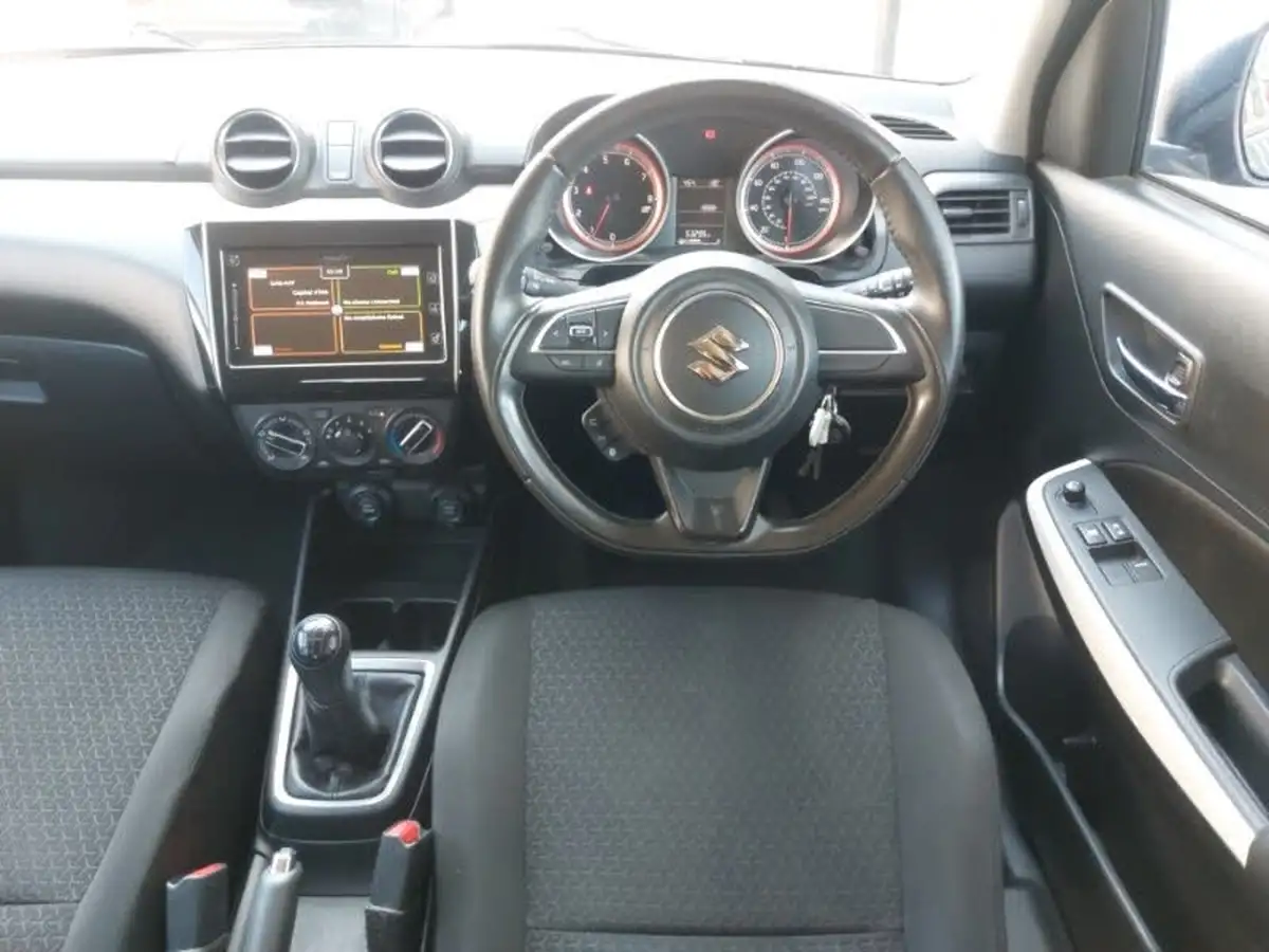 2017-suzuki-swift-10-boosterjet-sz-t-big-6