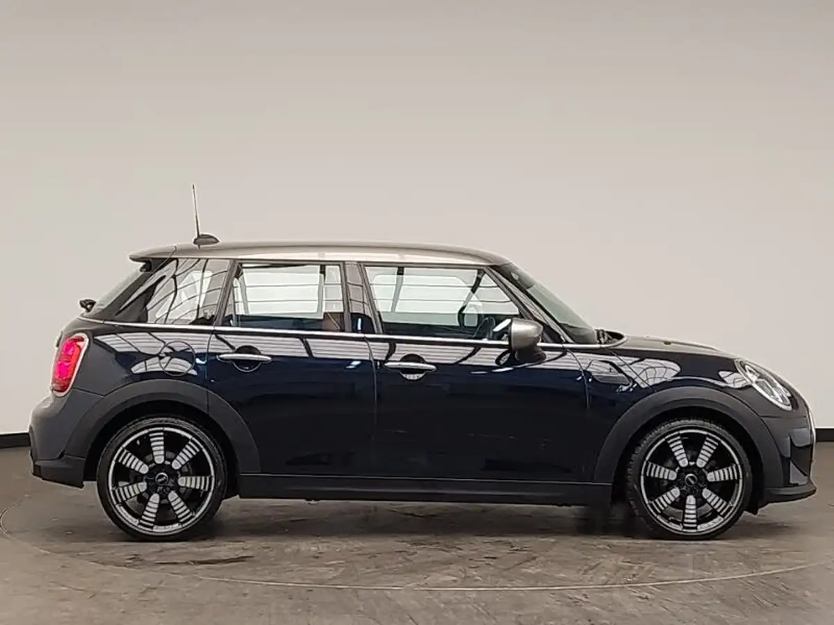 2021-mini-cooper-15-cooper-exclusive-hatchback-5d-big-2