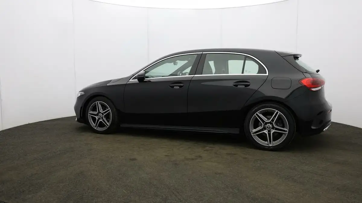 2019-mercedes-benz-a-class-13-a200-amg-line-hatchback-5d-7g-dct-big-57