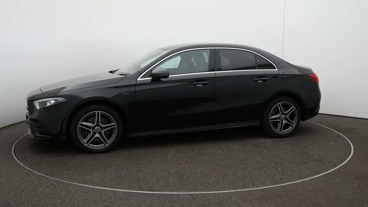 2021-mercedes-benz-a-class-13-a250e-amg-line-saloon-4d-big-57
