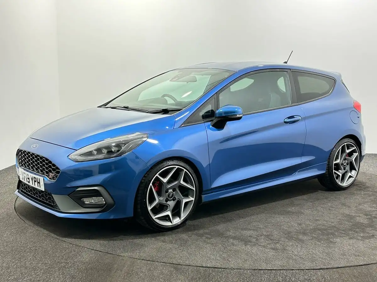 2019-ford-fiesta-15t-st-2-3d-big-2