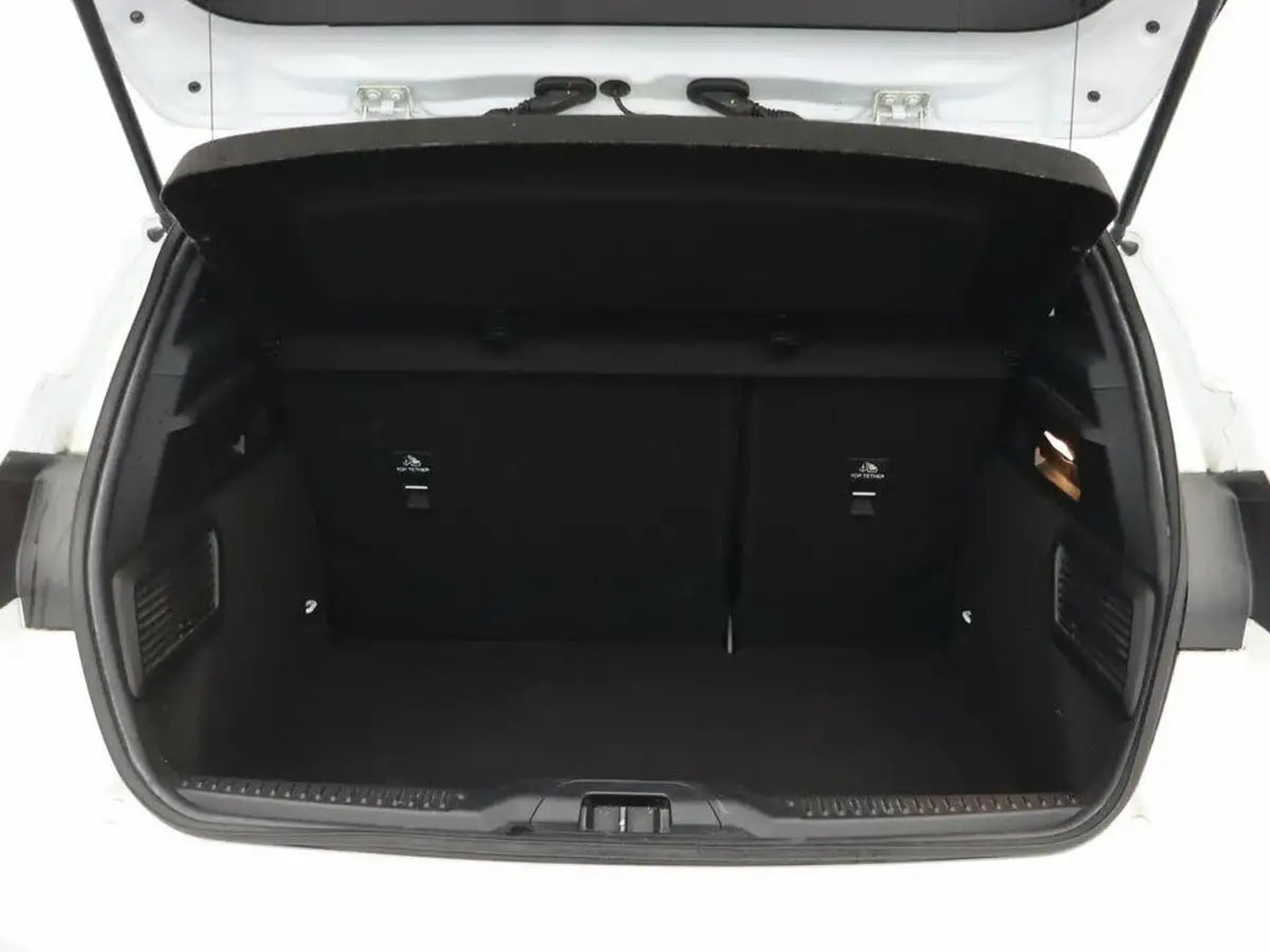 2020-ford-focus-15-st-line-edition-hatchback-big-27