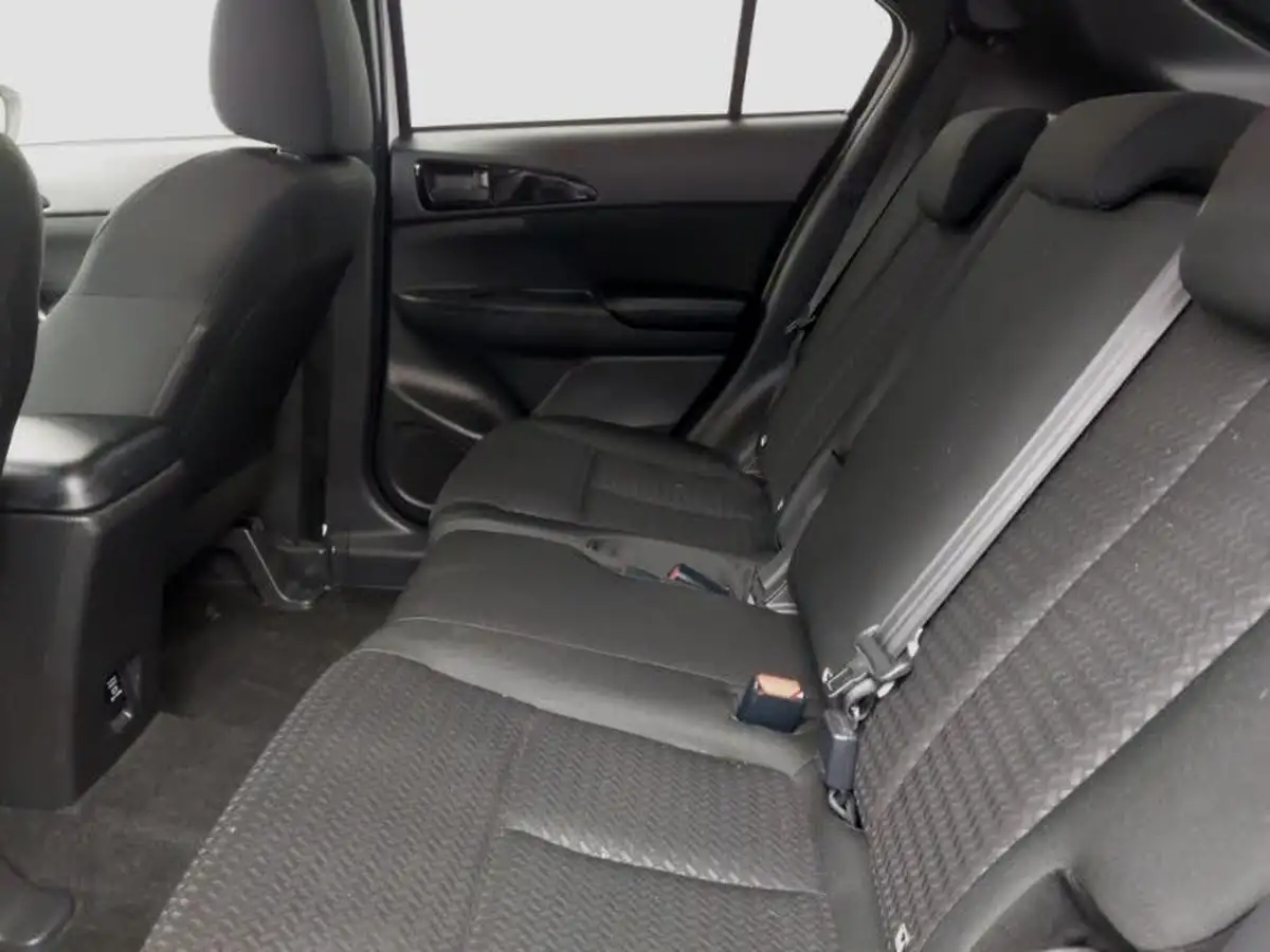 2020-mitsubishi-eclipse-cross-15-design-se-big-5