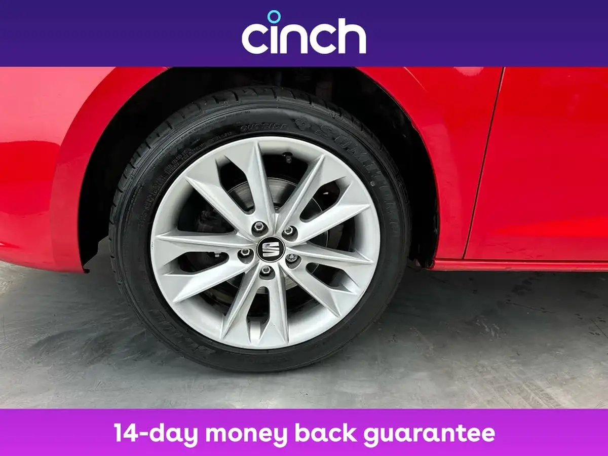 2015-seat-ibiza-14-toca-hatchback-5d-big-16