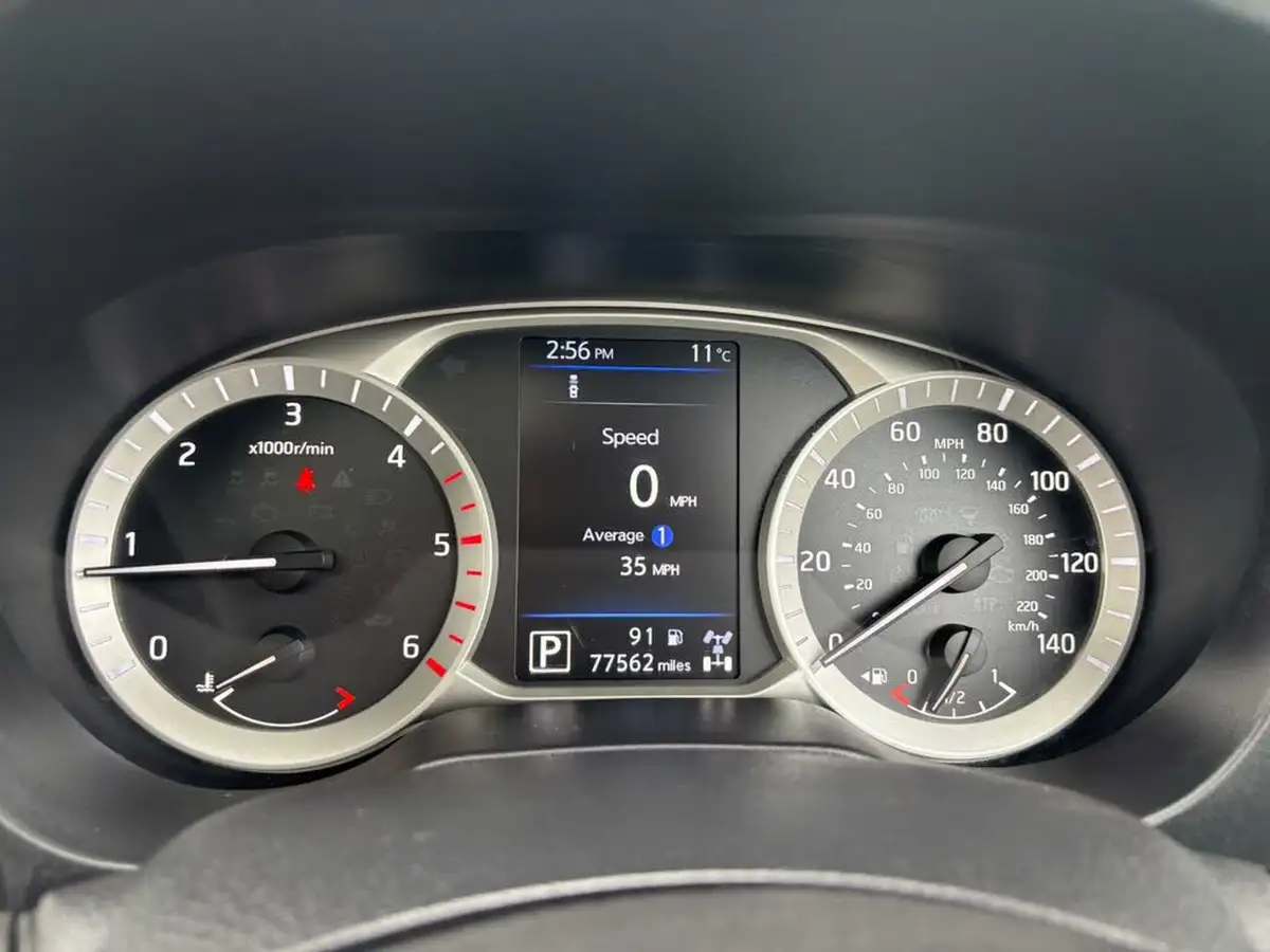 2021-nissan-navara-23dci-tt-tekna-8-navileather-auto-big-16