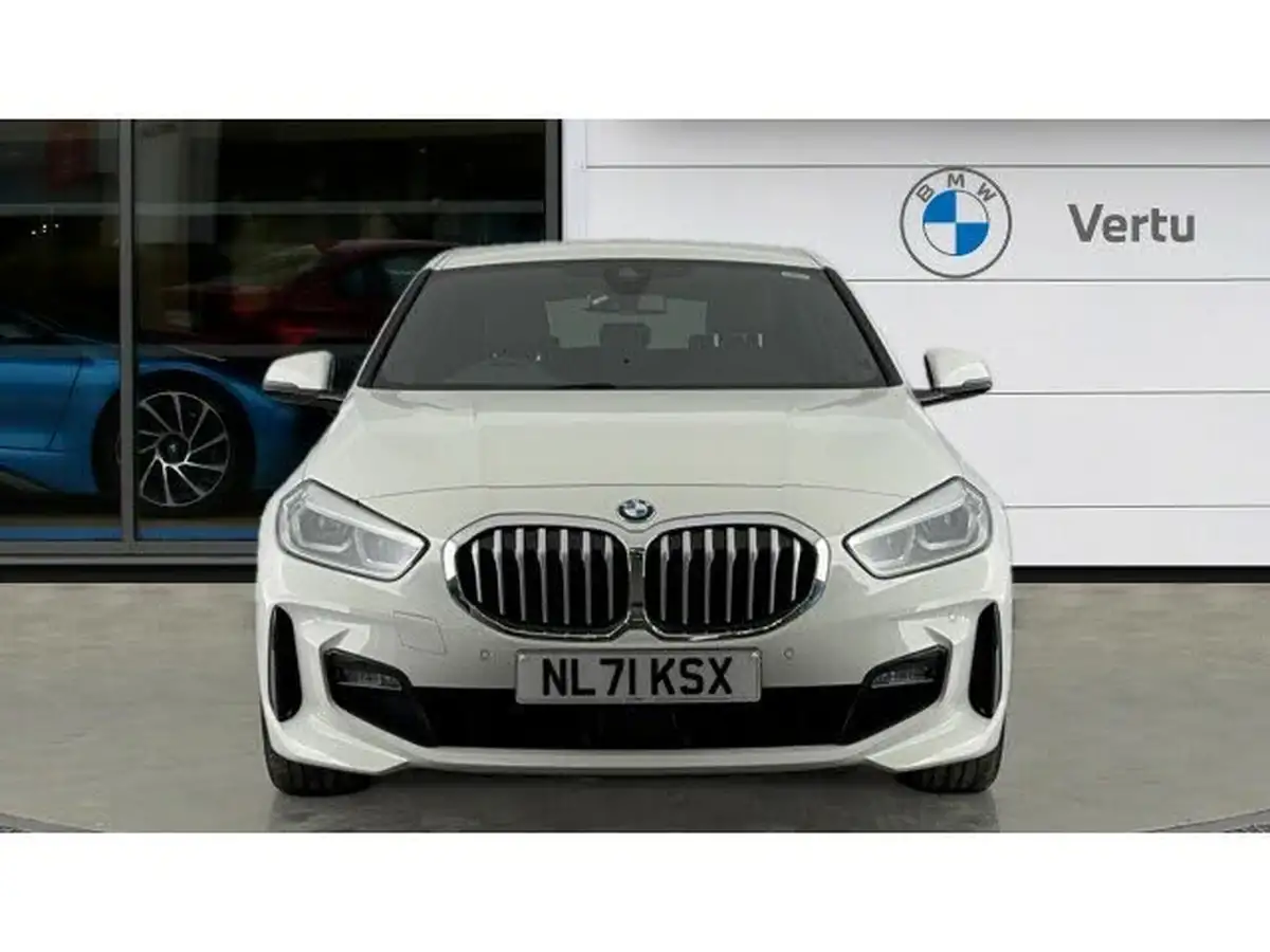 2021-bmw-1-series-15-118i-m-sport-lcp-big-15