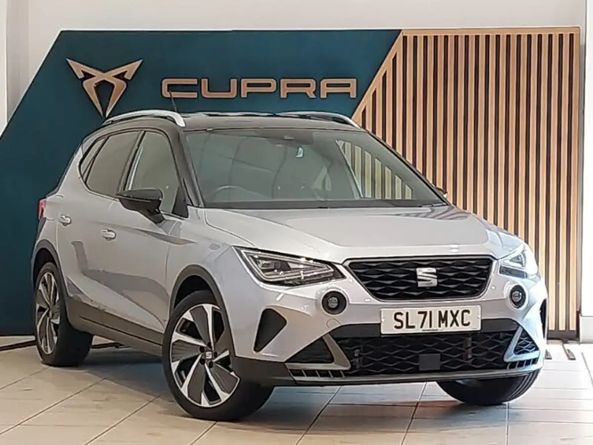 2022-seat-arona-10-tsi-fr-sport-big-0