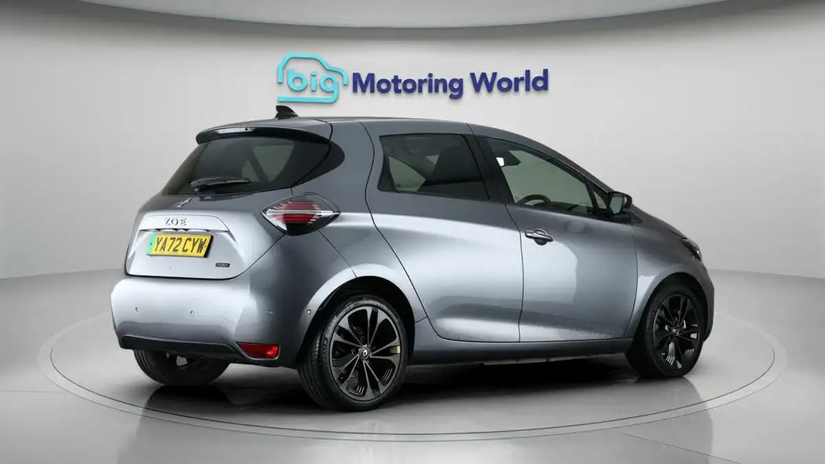2022-renault-zoe-e-iconic-135ps-r135ze50-boost-charge-big-7