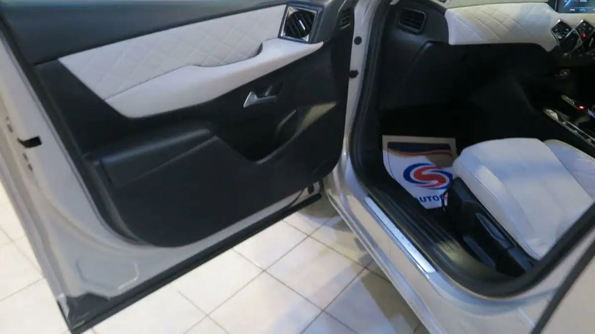 2021-ds-ds-3-crossback-e-tense-ultra-prestige-big-26