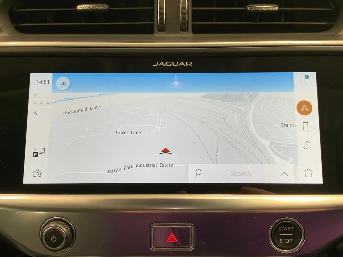 2022-jaguar-i-pace-ev400-hse-big-6