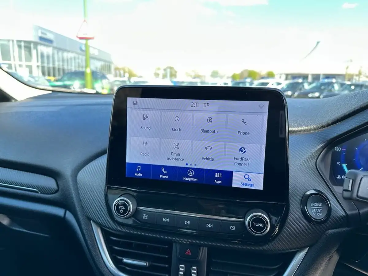 2022-ford-fiesta-10t-titanium-vignale-125ps-hybrid-mhev-powershift-big-18